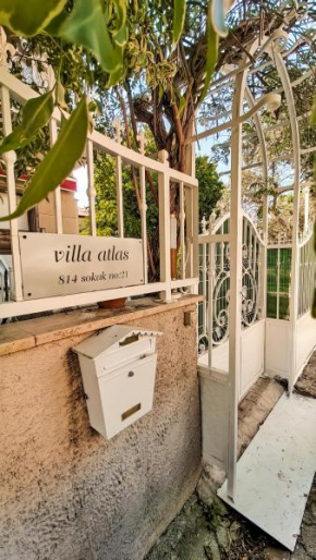 Villa ATLAS